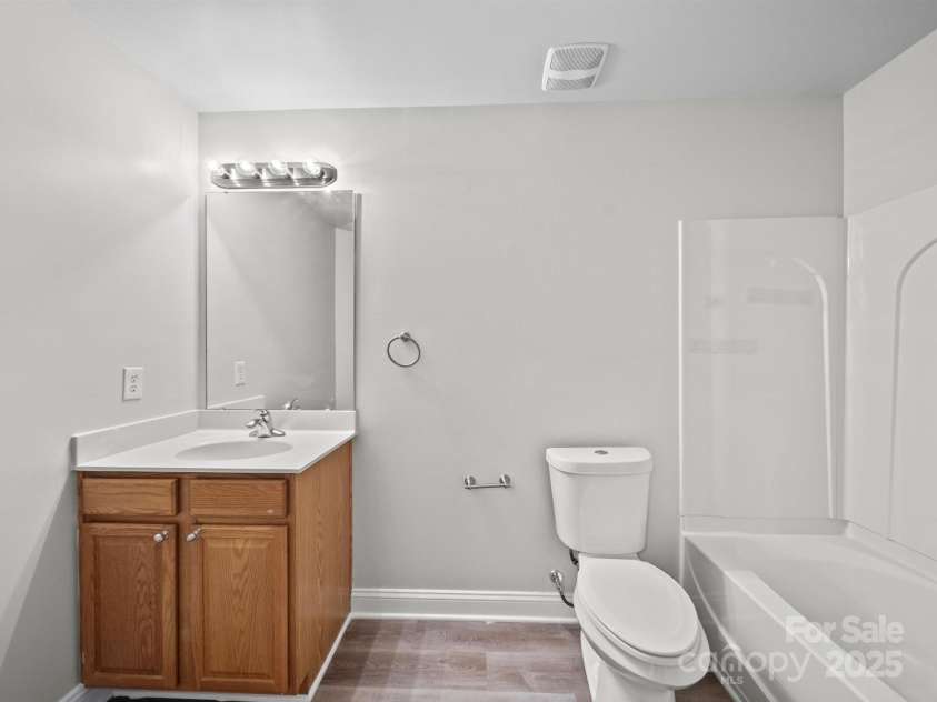 118 Glade Valley Avenue, Mooresville, NC 28117.  MLS# CAR4233913, YatesRealty ID 12816. 