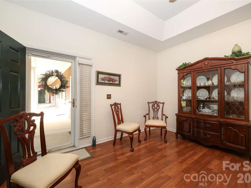 7175 Somerset Springs Drive, Charlotte, NC 28262.  MLS# CAR4370069, YatesRealty ID 12816. 