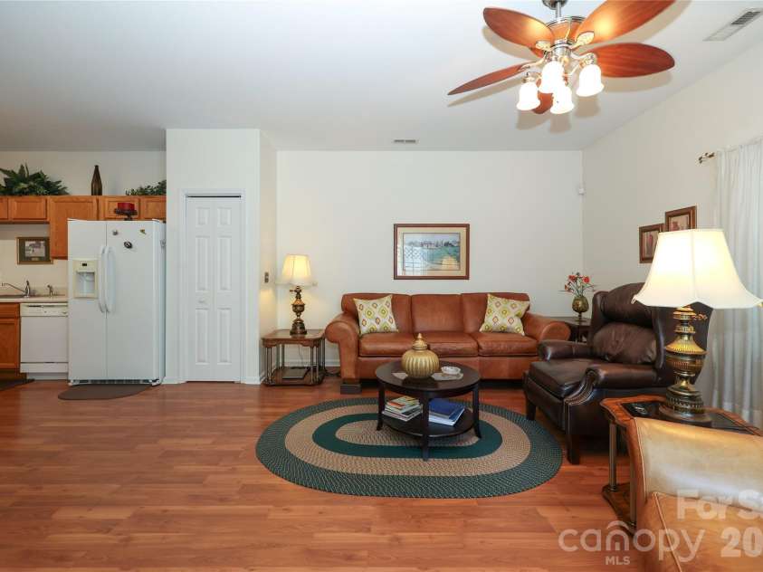 7175 Somerset Springs Drive, Charlotte, NC 28262.  MLS# CAR4370069, YatesRealty ID 12816. 