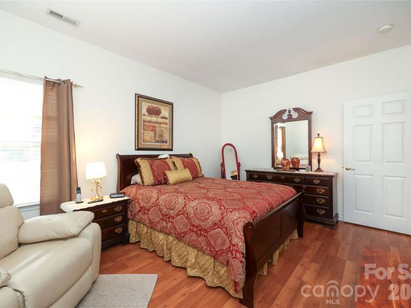 7175 Somerset Springs Drive, Charlotte, NC 28262.  MLS# CAR4370069, YatesRealty ID 12816. 