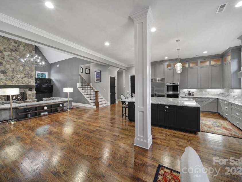 4071 Poplar Ridge Drive, Fort Mill, SC 29715.  MLS# CAR4244067, YatesRealty ID 12819. 
