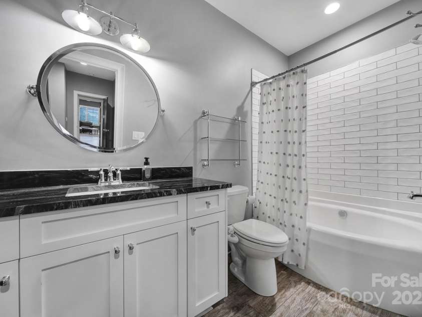 4071 Poplar Ridge Drive, Fort Mill, SC 29715.  MLS# CAR4244067, YatesRealty ID 12819. 