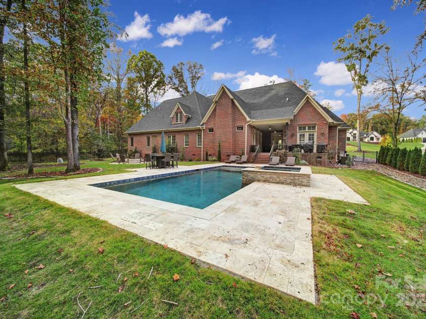 4071 Poplar Ridge Drive, Fort Mill, SC 29715.  MLS# CAR4244067, YatesRealty ID 12819. 