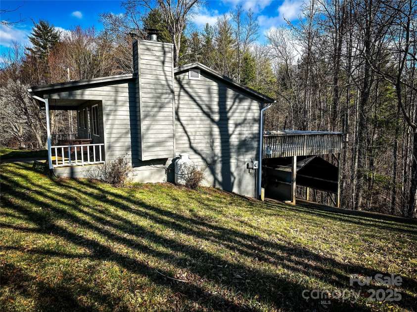 30 Cedar Hill Lane, Weaverville, NC 28787.  MLS# CAR4234678, YatesRealty ID 12821. 