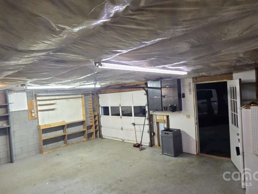 30 Cedar Hill Lane, Weaverville, NC 28787.  MLS# CAR4234678, YatesRealty ID 12821. 