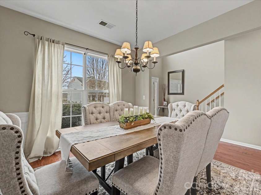 11512 Erwin Ridge Avenue, Charlotte, NC 28213.  MLS# CAR4353380, YatesRealty ID 12822. 