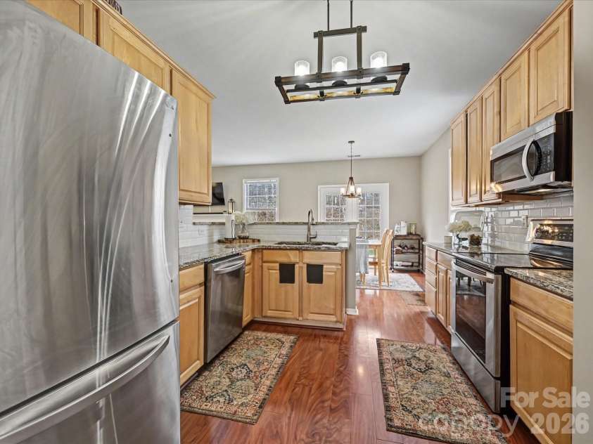 11512 Erwin Ridge Avenue, Charlotte, NC 28213.  MLS# CAR4353380, YatesRealty ID 12822. 