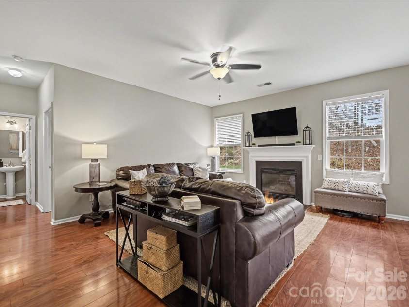 11512 Erwin Ridge Avenue, Charlotte, NC 28213.  MLS# CAR4353380, YatesRealty ID 12822. 