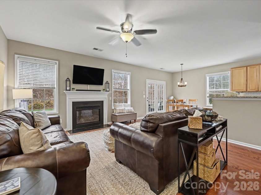 11512 Erwin Ridge Avenue, Charlotte, NC 28213.  MLS# CAR4353380, YatesRealty ID 12822. 