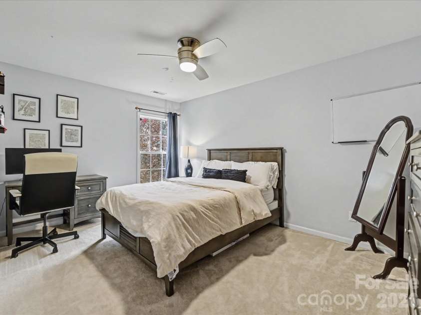 11512 Erwin Ridge Avenue, Charlotte, NC 28213.  MLS# CAR4353380, YatesRealty ID 12822. 