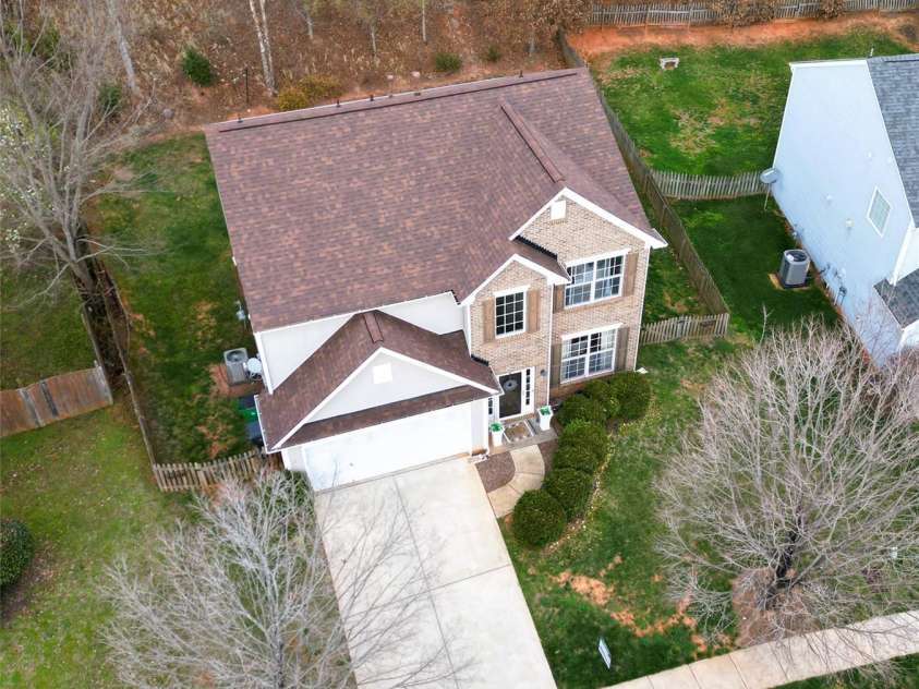 11512 Erwin Ridge Avenue, Charlotte, NC 28213.  MLS# CAR4353380, YatesRealty ID 12822. Fully Fenced Backyard