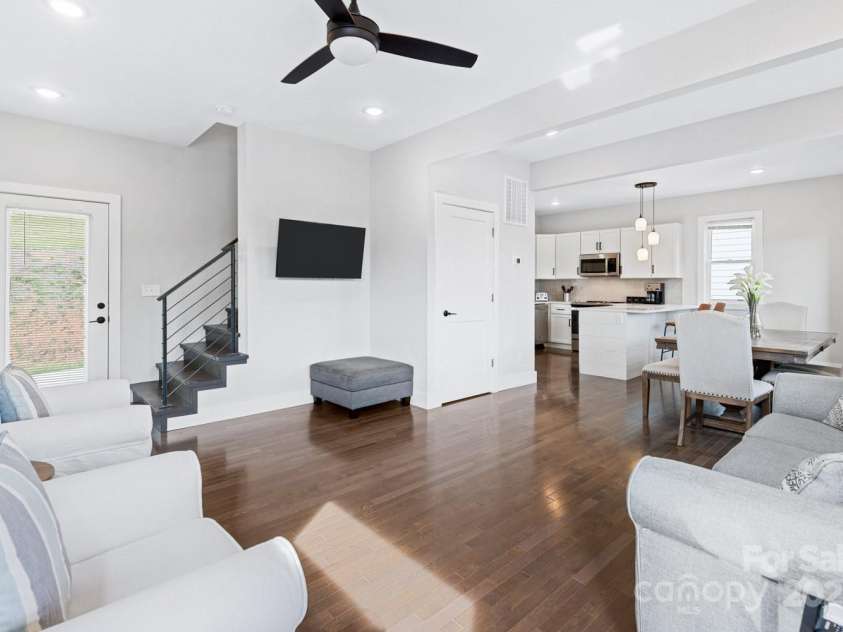 1061 Riverside Drive, Asheville, NC 28804.  MLS# CAR4250839, YatesRealty ID 12823. 