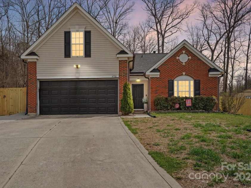 4710 Nijinsky Court, Charlotte, NC 28216.  MLS# CAR4233799, YatesRealty ID 12825. 