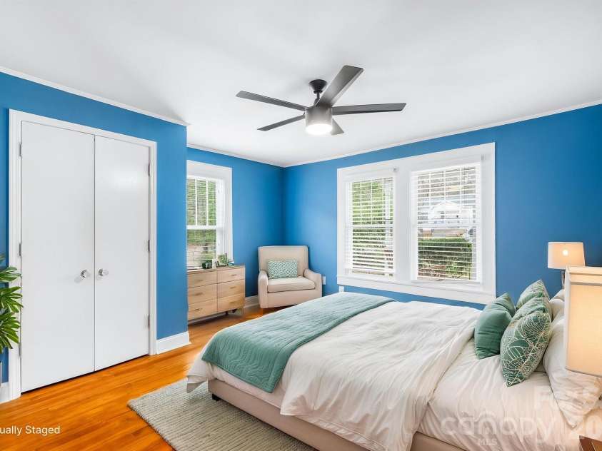 900 Sweetbriar Street, Charlotte, NC 28205.  MLS# CAR4352332, YatesRealty ID 12825. Image virtually staged