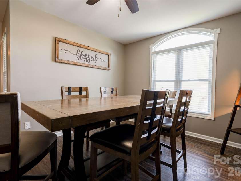 123 Creekside Drive, Shelby, NC 28152.  MLS# CAR4364851, YatesRealty ID 12826. 
