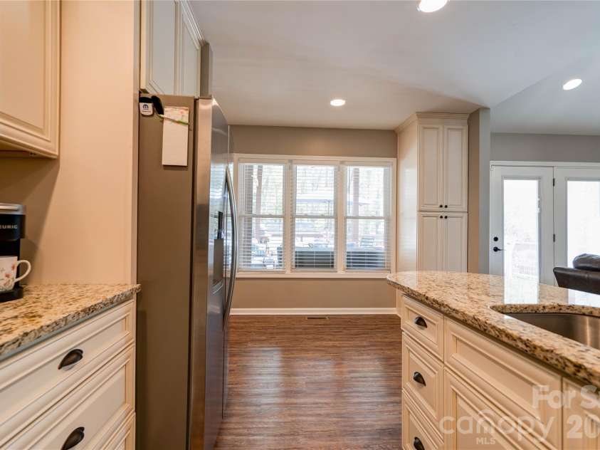 123 Creekside Drive, Shelby, NC 28152.  MLS# CAR4364851, YatesRealty ID 12826. 