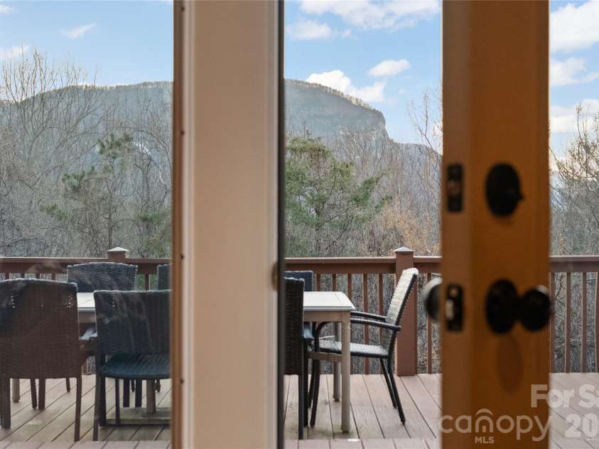 173 Mistletoe Park, Lake Lure, NC 28746.  MLS# CAR4364137, YatesRealty ID 12827. 