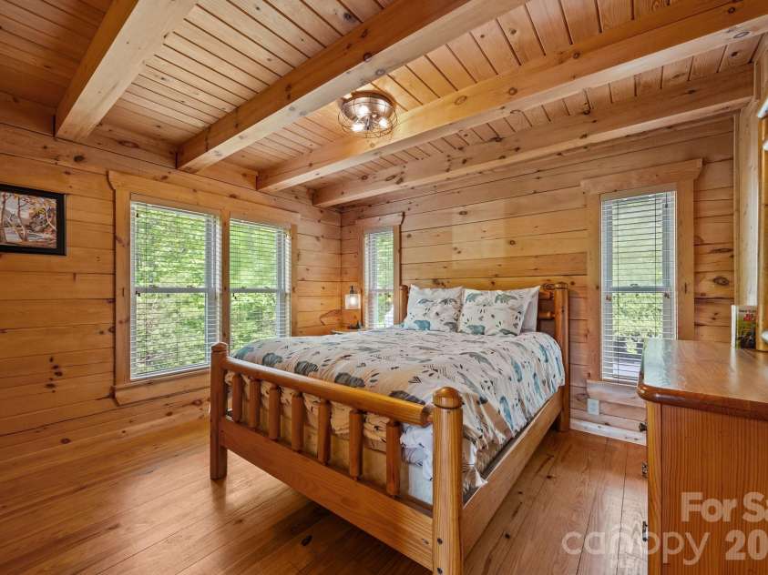 173 Mistletoe Park, Lake Lure, NC 28746.  MLS# CAR4364137, YatesRealty ID 12827. 