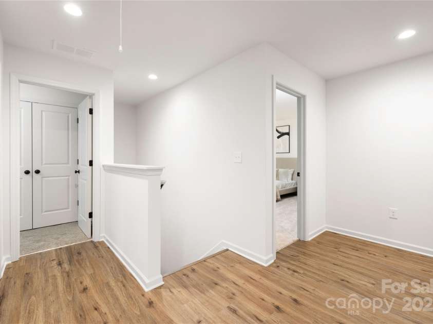 6524 Robert Street, Huntersville, NC 28078.  MLS# CAR4246721, YatesRealty ID 12827. Representation
