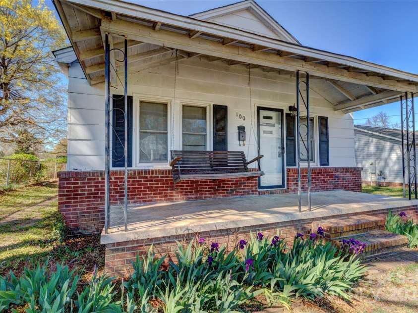 100 3rd Street, Cherryville, NC 28021.  MLS# CAR4240655, YatesRealty ID 12828. 