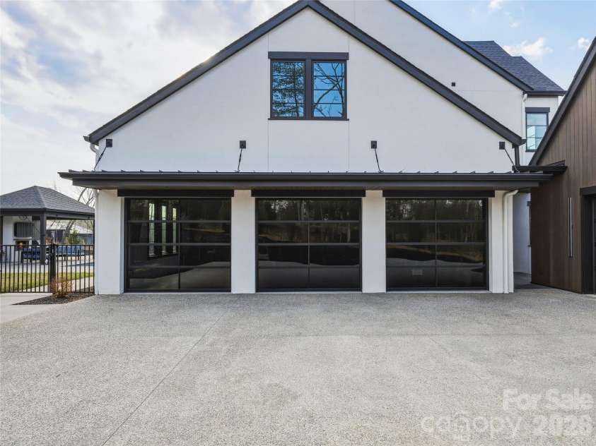 361 Belle Isle Way, Asheville, NC 28803.  MLS# CAR4368503, YatesRealty ID 12828. 