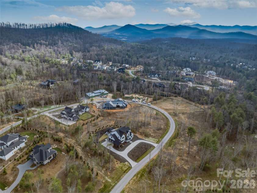 361 Belle Isle Way, Asheville, NC 28803.  MLS# CAR4368503, YatesRealty ID 12828. 