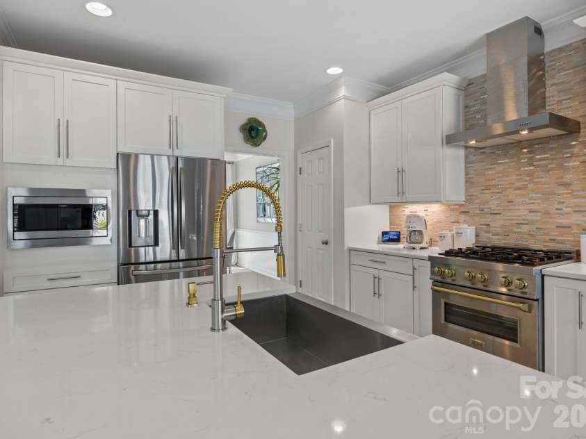 6727 Heritage Orchard Way, Huntersville, NC 28078.  MLS# CAR4370025, YatesRealty ID 12829. 