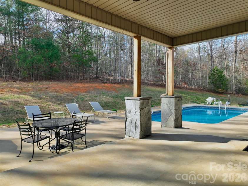 2573 Dogwood Vista, Lenoir, NC 28645.  MLS# CAR4362601, YatesRealty ID 12831. 