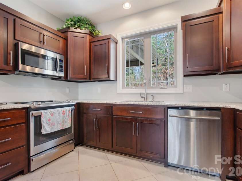 2573 Dogwood Vista, Lenoir, NC 28645.  MLS# CAR4362601, YatesRealty ID 12831. 