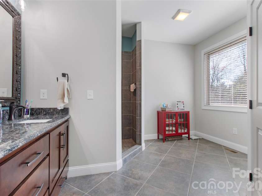 2573 Dogwood Vista, Lenoir, NC 28645.  MLS# CAR4362601, YatesRealty ID 12831. 