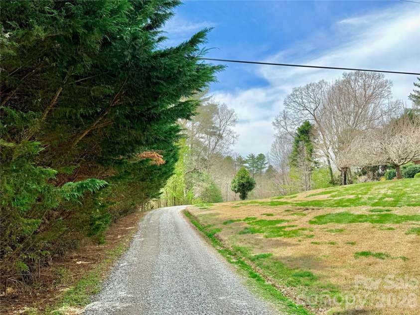 2573 Dogwood Vista, Lenoir, NC 28645.  MLS# CAR4362601, YatesRealty ID 12831. 