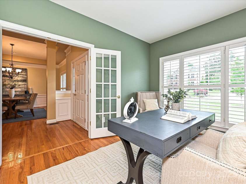 6144 Abergele Lane, Matthews, NC 28104.  MLS# CAR4241009, YatesRealty ID 12831. 