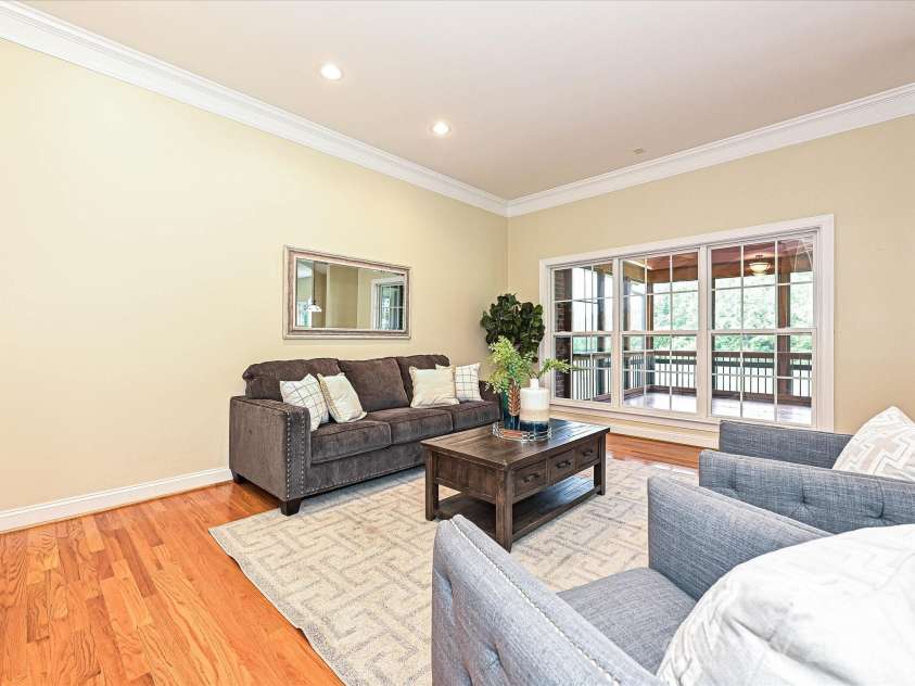 6144 Abergele Lane, Matthews, NC 28104.  MLS# CAR4241009, YatesRealty ID 12831. 