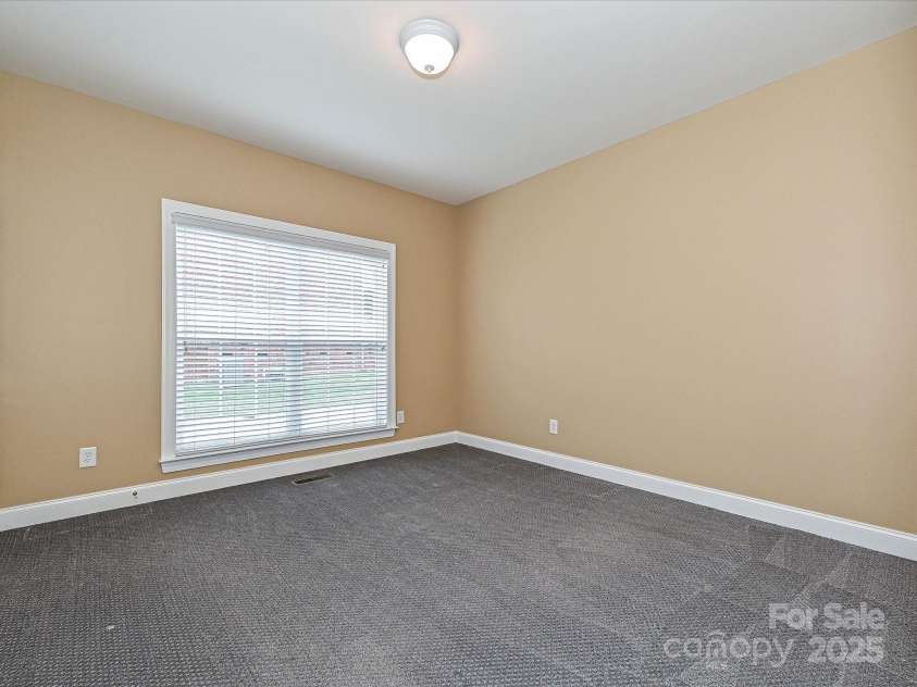 6144 Abergele Lane, Matthews, NC 28104.  MLS# CAR4241009, YatesRealty ID 12831. 