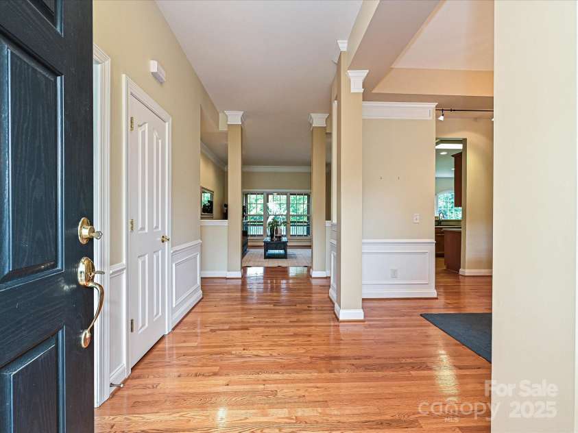 6144 Abergele Lane, Matthews, NC 28104.  MLS# CAR4241009, YatesRealty ID 12831. 
