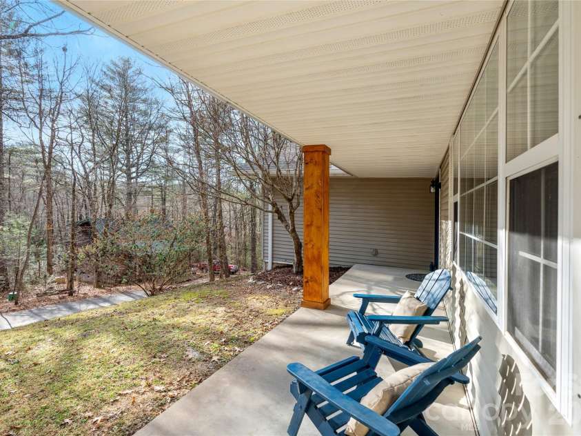 177 Country Road, Brevard, NC 28712.  MLS# CAR4331817, YatesRealty ID 12832. Good size private lot