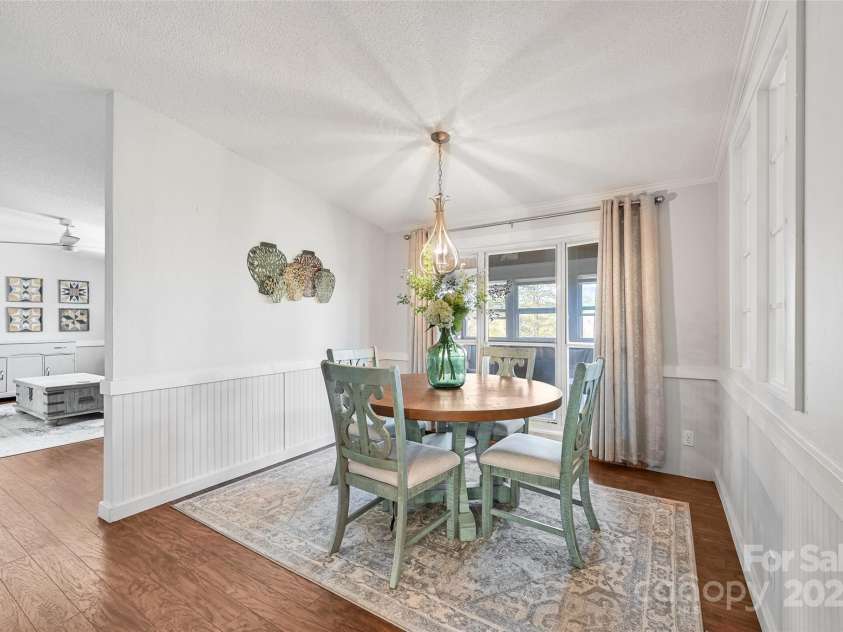 89 Mount Airy Road, Marshall, NC 28753.  MLS# CAR4248470, YatesRealty ID 12832. 