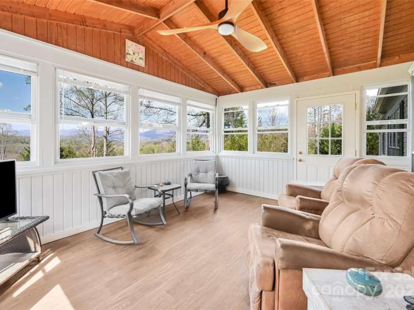 89 Mount Airy Road, Marshall, NC 28753.  MLS# CAR4248470, YatesRealty ID 12832. 