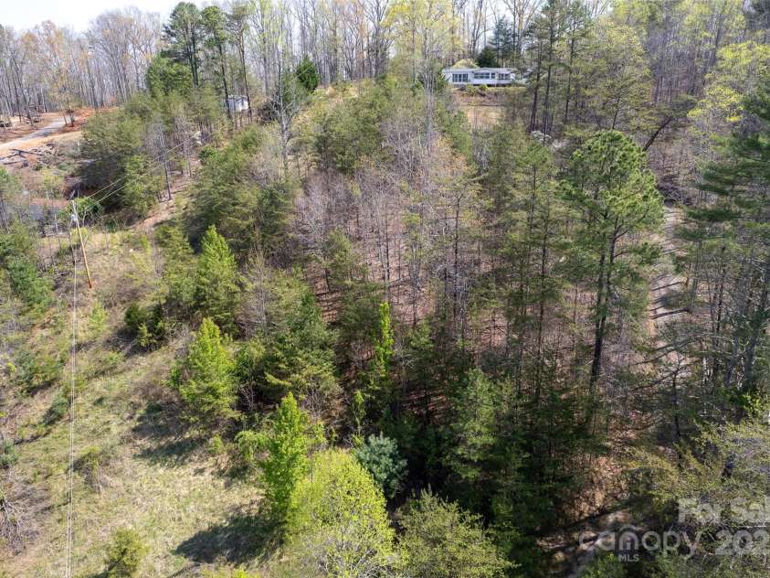 89 Mount Airy Road, Marshall, NC 28753.  MLS# CAR4248470, YatesRealty ID 12832. 