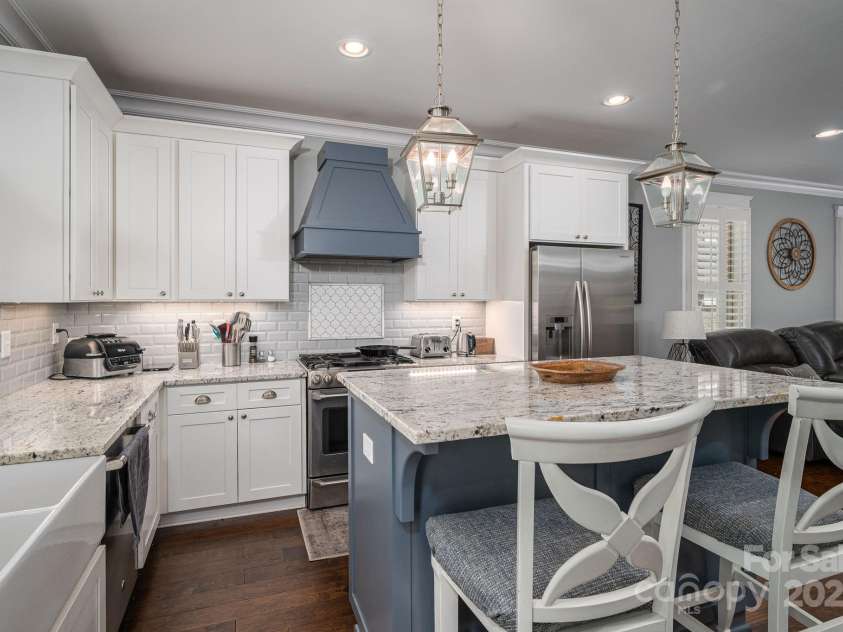 413 Nobles Way, Belmont, NC 28012.  MLS# CAR4249214, YatesRealty ID 12834. 