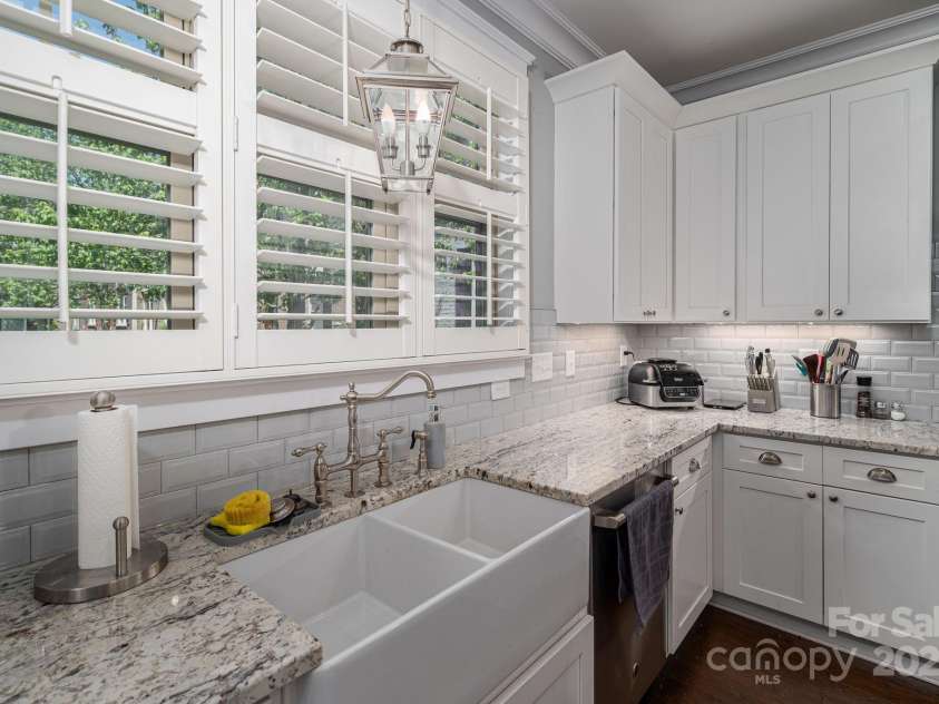 413 Nobles Way, Belmont, NC 28012.  MLS# CAR4249214, YatesRealty ID 12834. 