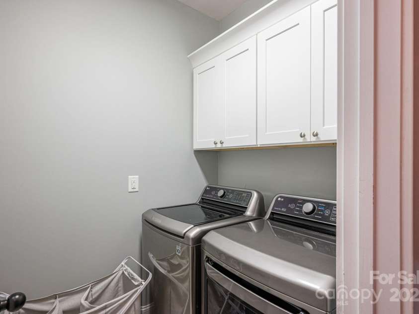 413 Nobles Way, Belmont, NC 28012.  MLS# CAR4249214, YatesRealty ID 12834. 