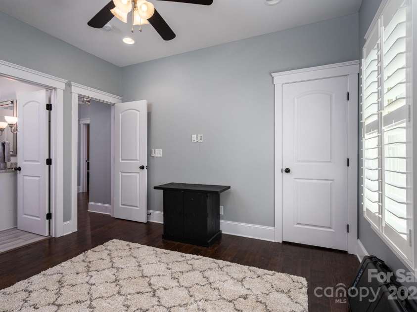 413 Nobles Way, Belmont, NC 28012.  MLS# CAR4249214, YatesRealty ID 12834. 