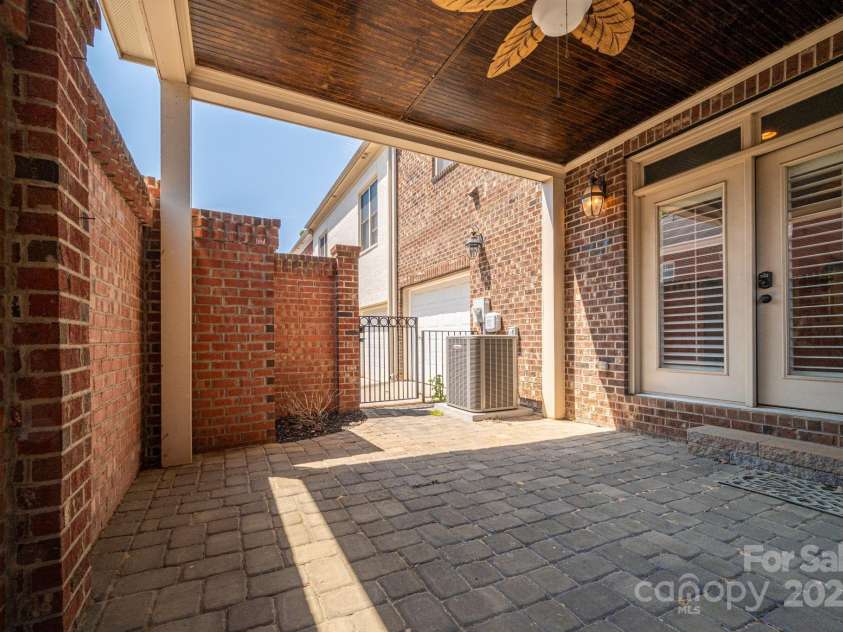 413 Nobles Way, Belmont, NC 28012.  MLS# CAR4249214, YatesRealty ID 12834. 