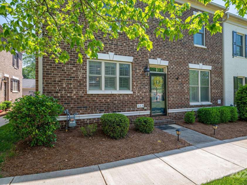 413 Nobles Way, Belmont, NC 28012.  MLS# CAR4249214, YatesRealty ID 12834. 