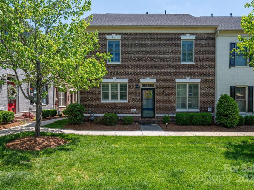 413 Nobles Way, Belmont, NC 28012.  MLS# CAR4249214, YatesRealty ID 12834. 