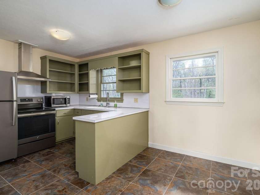 202 Clark Street, Morganton, NC 28655.  MLS# CAR4361129, YatesRealty ID 12835. Kitchen