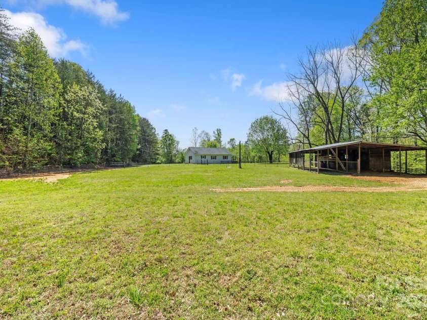114 Edwards Loop, Old Fort, NC 28762.  MLS# CAR4252015, YatesRealty ID 12837. 