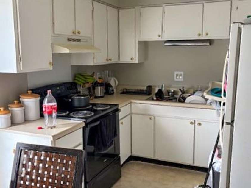 1903 Beechtree Court, Charlotte, NC 28210.  MLS# CAR4347557, YatesRealty ID 12837. 1904-3 Beechtree