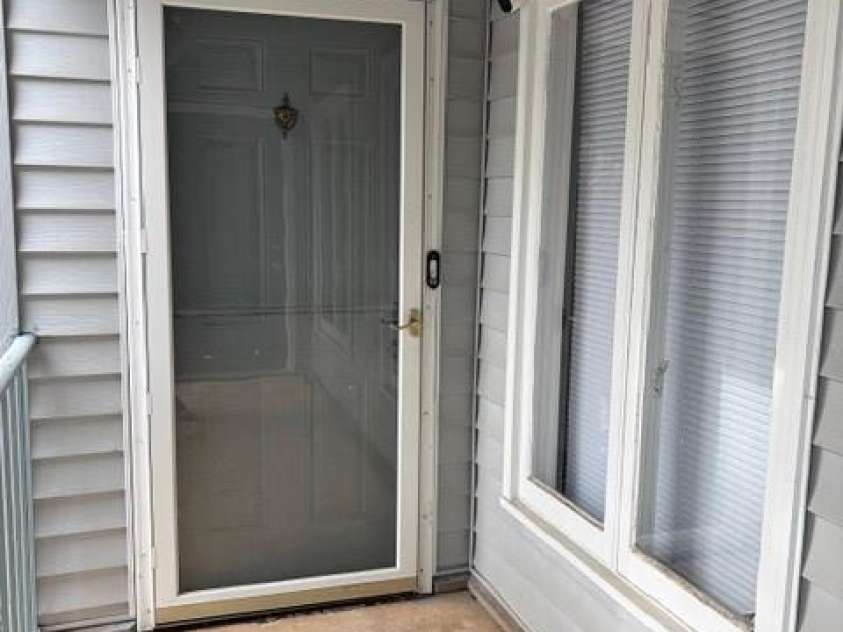 1903 Beechtree Court, Charlotte, NC 28210.  MLS# CAR4347557, YatesRealty ID 12837. 1905-35 Meadowlark